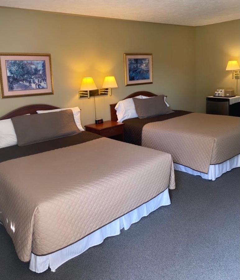 Manitoulin Inn Mindemoya Εξωτερικό φωτογραφία