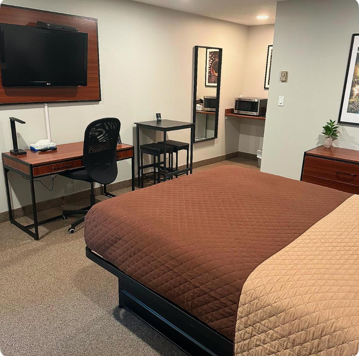 Manitoulin Inn Mindemoya Εξωτερικό φωτογραφία